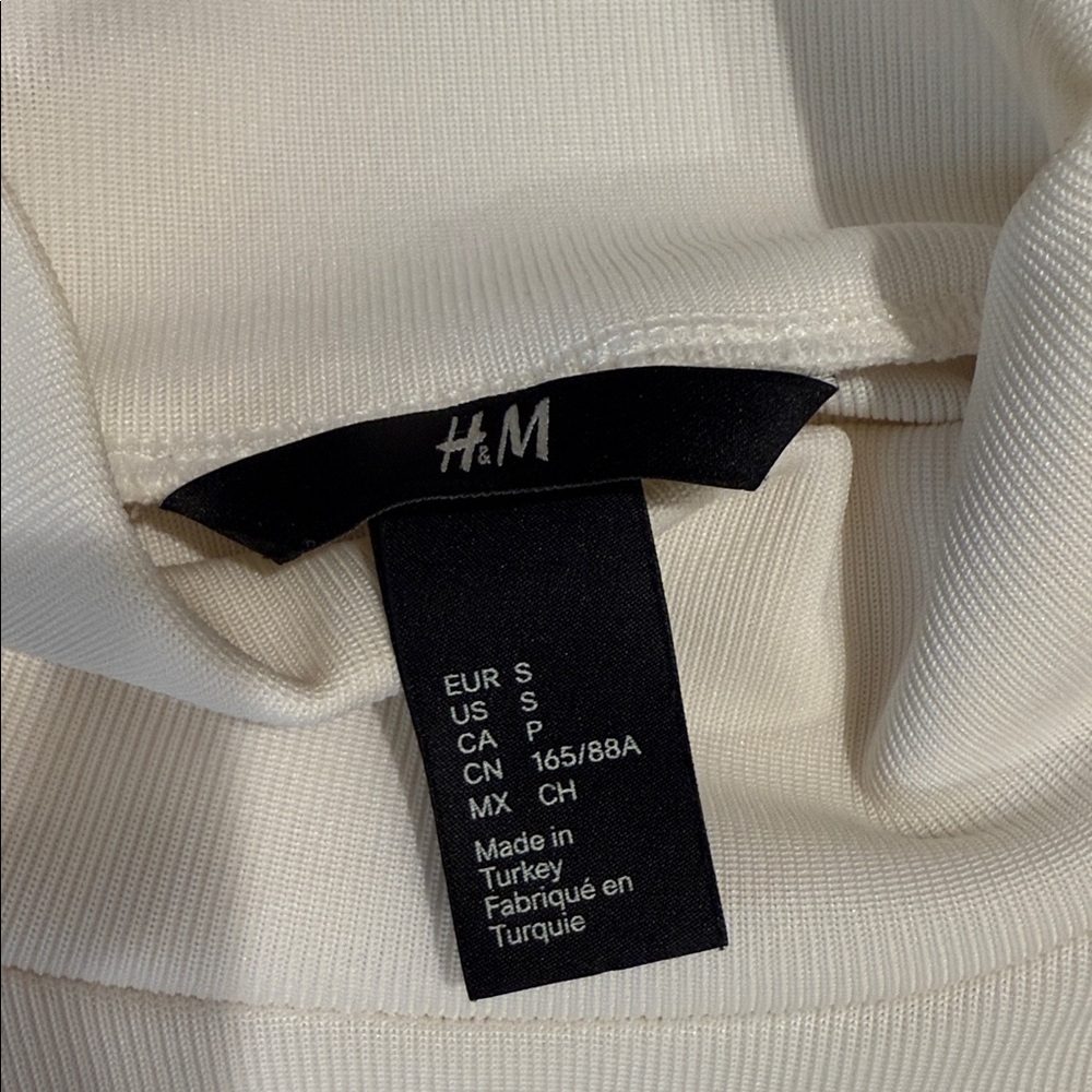 H&M Cream Ribbed Top - Picture 3 of 4